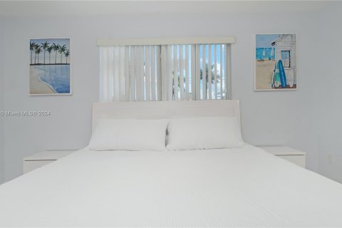Купить виллу или дом в Майами, Флорида 3 спальни, 139.35м2, № 1075205 - фото 14