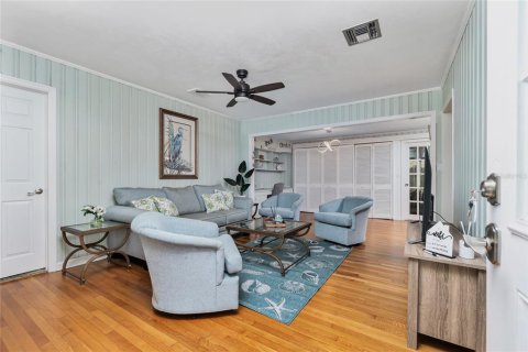 Villa ou maison à vendre à Punta Gorda, Floride: 4 chambres, 141.86 m2 № 1063863 - photo 5