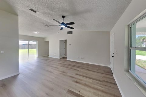 Casa en venta en Edgewater, Florida, 3 dormitorios, 120.77 m2 № 1295783 - foto 2