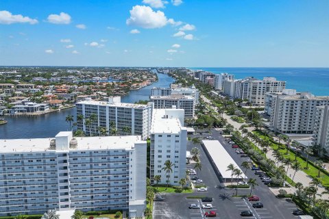 Condo in Highland Beach, Florida, 2 bedrooms  № 1223166 - photo 30