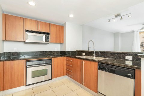 Condominio en venta en West Palm Beach, Florida, 1 dormitorio, 71.26 m2 № 1051161 - foto 14