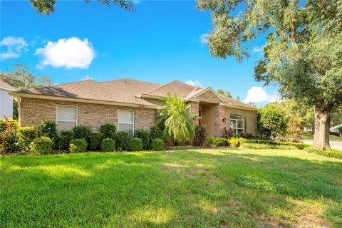 Casa en venta en Apopka, Florida, 4 dormitorios, 229.75 m2 № 1376942 - foto 3