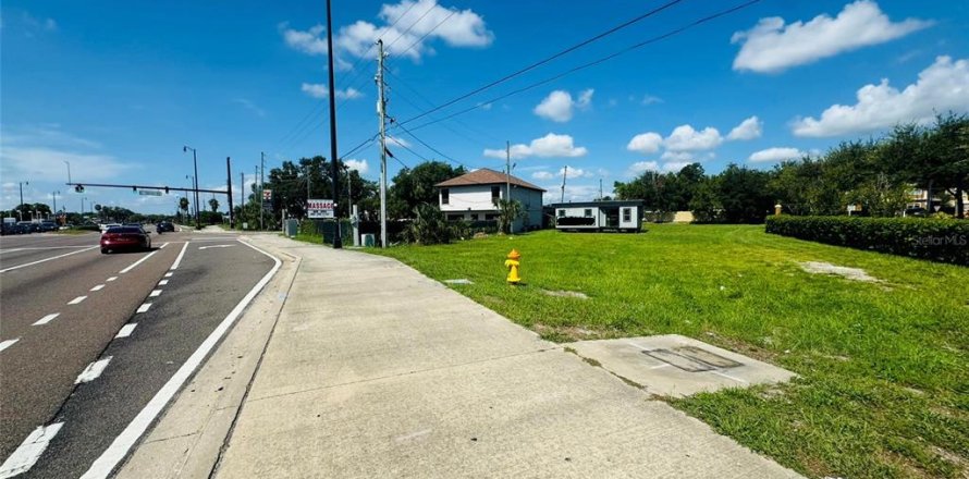 Terreno en Fern Park, Florida № 1380954