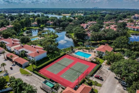 Condo in Tampa, Florida, 2 bedrooms  № 1380794 - photo 23