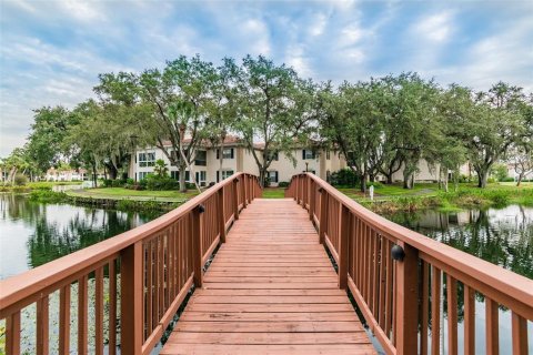 Condo in Tampa, Florida, 2 bedrooms  № 1380794 - photo 28