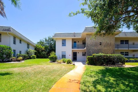 Condo in Stuart, Florida, 2 bedrooms  № 1216021 - photo 9