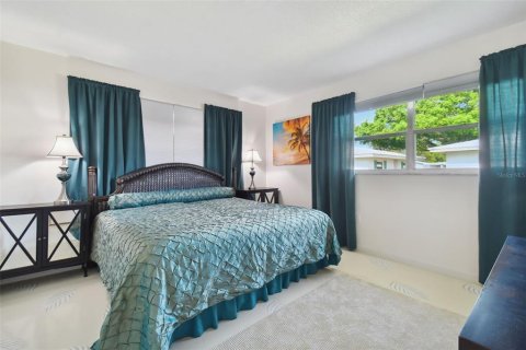House in Lakeland, Florida 2 bedrooms, 75.44 sq.m. № 1070641 - photo 13