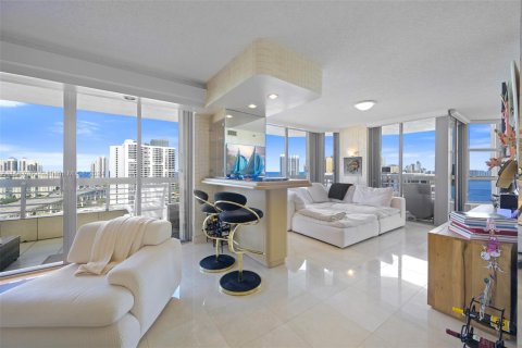 Condo in Aventura, Florida, 3 bedrooms  № 1292393 - photo 7