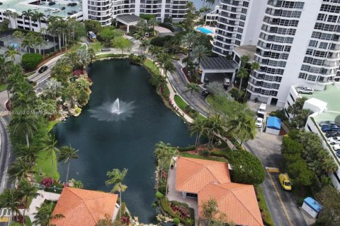 Condominio en venta en Aventura, Florida, 3 dormitorios, 159.23 m2 № 1292393 - foto 30