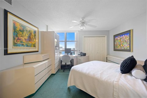 Condo in Aventura, Florida, 3 bedrooms  № 1292393 - photo 20