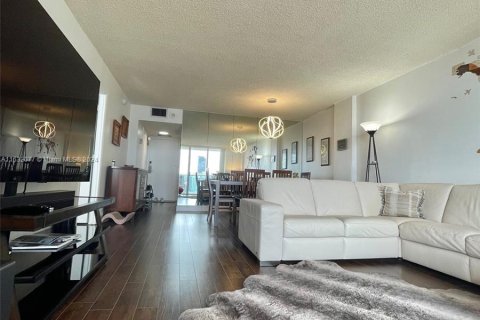 Copropriété à vendre à Hollywood, Floride: 1 chambre, 83.61 m2 № 1292390 - photo 12