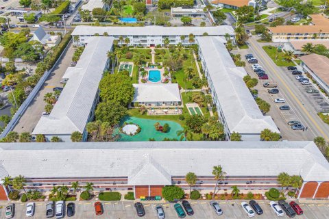 Copropriété à vendre à Lighthouse Point, Floride: 2 chambres, 85.47 m2 № 1073823 - photo 27