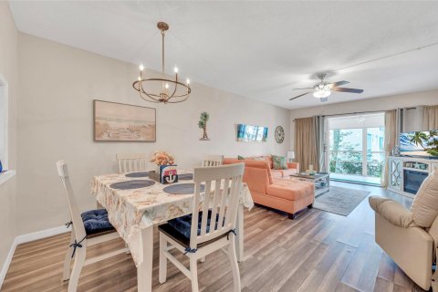 Condo in Lighthouse Point, Florida, 2 bedrooms  № 1073823 - photo 8