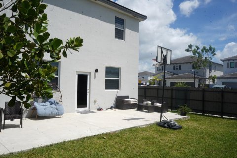 Casa en venta en Miami, Florida, 5 dormitorios, 245.26 m2 № 1356807 - foto 28