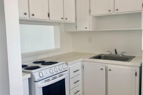 Condo in Aventura, Florida, 1 bedroom  № 1171345 - photo 6