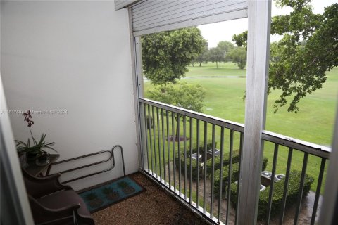 Copropriété à vendre à Pembroke Pines, Floride: 1 chambre, 78.04 m2 № 1239925 - photo 16