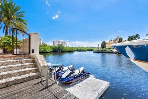 Villa ou maison à vendre à Boca Raton, Floride: 8 chambres, 1309.36 m2 № 1076770 - photo 9