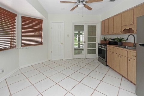 Casa en venta en Hollywood, Florida, 3 dormitorios, 124.3 m2 № 1281830 - foto 9