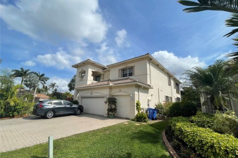 Villa ou maison à vendre à Royal Palm Beach, Floride: 4 chambres, 384.34 m2 № 1047083 - photo 2