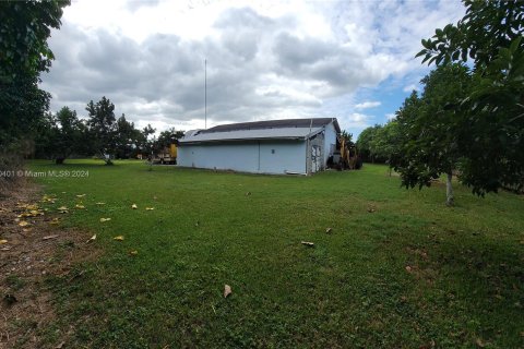 House in Homestead, Florida 3 bedrooms, 187.57 sq.m. № 1065052 - photo 16