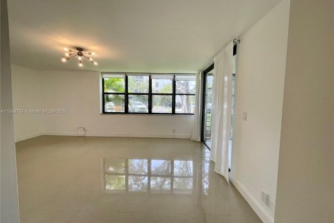Condominio en venta en Aventura, Florida, 3 dormitorios, 128.21 m2 № 1065014 - foto 7