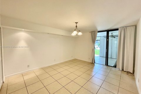 Condominio en venta en Aventura, Florida, 3 dormitorios, 128.21 m2 № 1065014 - foto 19