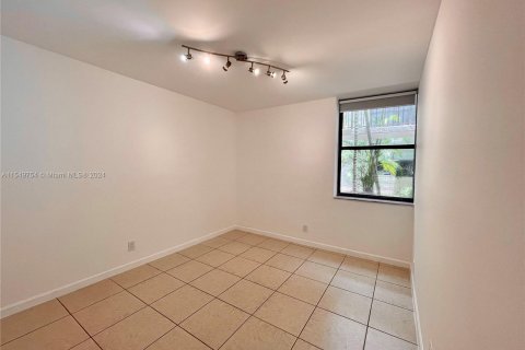 Condominio en venta en Aventura, Florida, 3 dormitorios, 128.21 m2 № 1065014 - foto 15