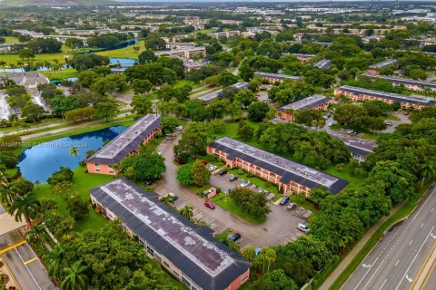 Copropriété à vendre à Coconut Creek, Floride: 3 chambres, 103.96 m2 № 1399846 - photo 21