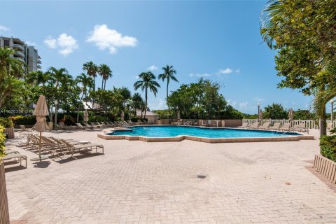 Copropriété à vendre à Key Biscayne, Floride: 2 chambres, 130.9 m2 № 1241473 - photo 15