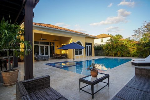 Casa en venta en Coconut Creek, Florida, 5 dormitorios, 482.07 m2 № 1071981 - foto 27