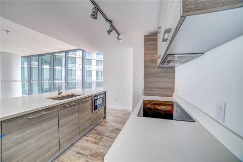 Condominio en venta en Miami, Florida, 4 dormitorios, 173.91 m2 № 1375753 - foto 20