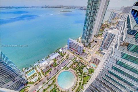 Condominio en venta en Miami, Florida, 4 dormitorios, 173.91 m2 № 1375753 - foto 23