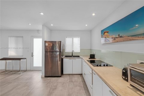 Copropriété à vendre à Miami Beach, Floride: 1 chambre, 71.26 m2 № 1054364 - photo 12