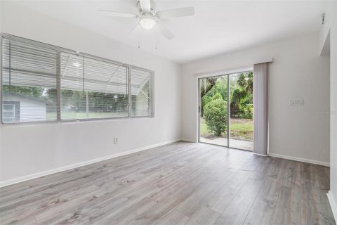 Casa en venta en Tampa, Florida, 4 dormitorios, 189.52 m2 № 1352495 - foto 9