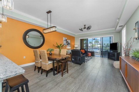 Condo in Punta Gorda, Florida, 2 bedrooms  № 1214153 - photo 12