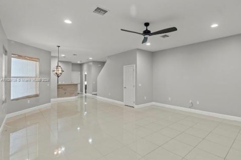 Villa ou maison à vendre à Fort Lauderdale, Floride: 3 chambres, 226.59 m2 № 1272765 - photo 24