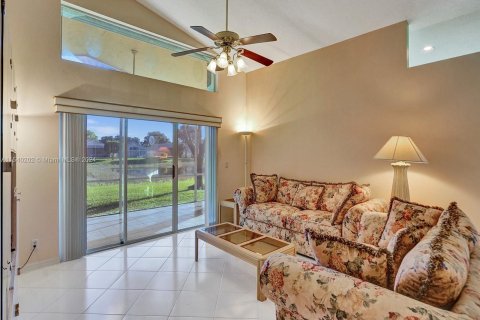 Casa en venta en Delray Beach, Florida, 3 dormitorios, 157.56 m2 № 1045264 - foto 11