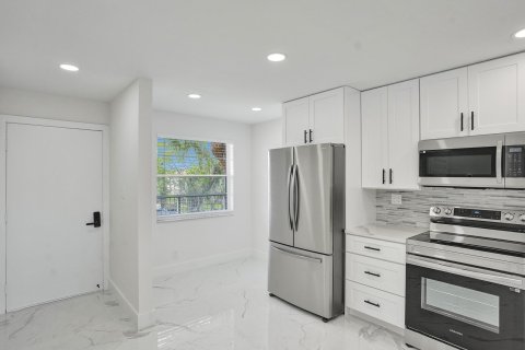 Copropriété à vendre à Lauderdale Lakes, Floride: 2 chambres, 93.09 m2 № 1045491 - photo 27