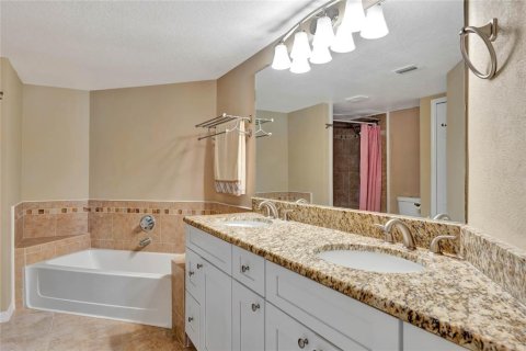 Condominio en venta en Orlando, Florida, 2 dormitorios, 107.12 m2 № 1403463 - foto 10