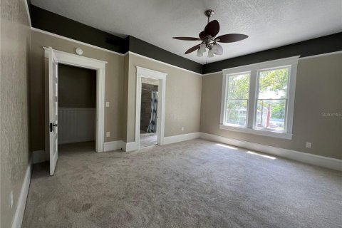 Villa ou maison à vendre à Kissimmee, Floride: 5 chambres, 387.12 m2 № 1273121 - photo 17