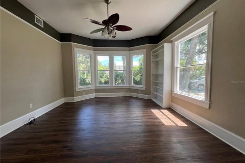 Villa ou maison à vendre à Kissimmee, Floride: 5 chambres, 387.12 m2 № 1273121 - photo 4