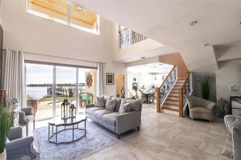 Villa ou maison à vendre à Edgewater, Floride: 4 chambres, 257.06 m2 № 1043311 - photo 8