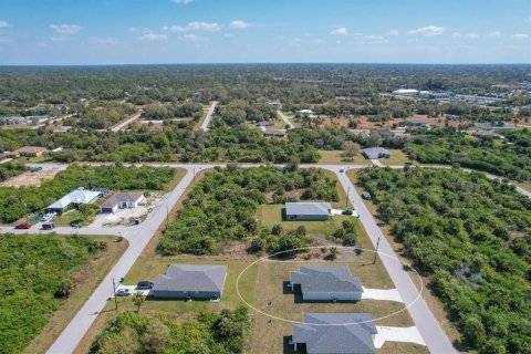 Villa ou maison à vendre à Port Charlotte, Floride: 3 chambres, 146.32 m2 № 1043348 - photo 3