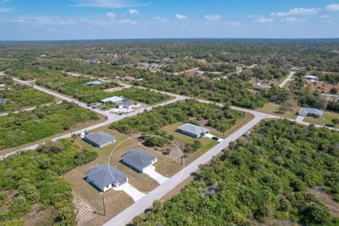 Villa ou maison à vendre à Port Charlotte, Floride: 3 chambres, 146.32 m2 № 1043348 - photo 4