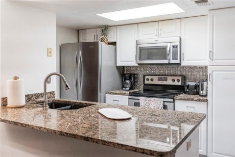 Condominio en venta en Kissimmee, Florida, 3 dormitorios, 119.57 m2 № 1061635 - foto 9
