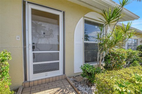 Casa en venta en Delray Beach, Florida, 2 dormitorios, 104.89 m2 № 1029832 - foto 2