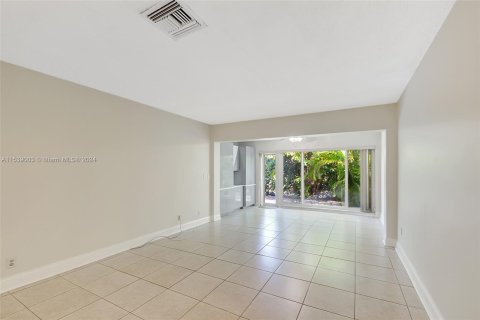 Casa en venta en Delray Beach, Florida, 2 dormitorios, 104.89 m2 № 1029832 - foto 12