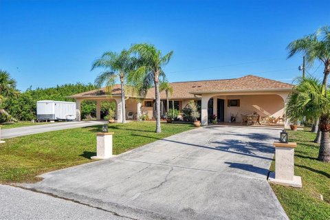 Купить коммерческую недвижимость в Энглвуд, Флорида 193.98м2, № 1066776 - фото 3