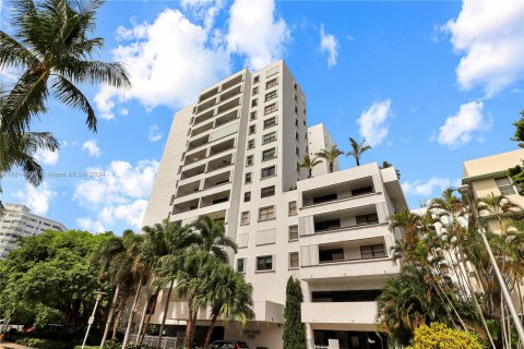 Condominio en venta en Miami Beach, Florida, 1 dormitorio, 68.75 m2 № 1237862 - foto 20