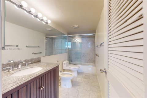 Condominio en venta en Miami Beach, Florida, 1 dormitorio, 68.75 m2 № 1237862 - foto 10